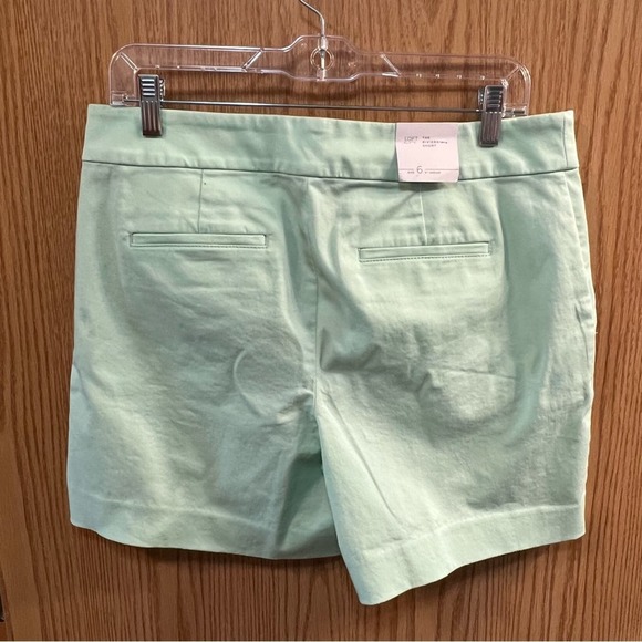 LOFT Green Bermuda Shorts Tailored Cotton Blend - Picture 2 of 6